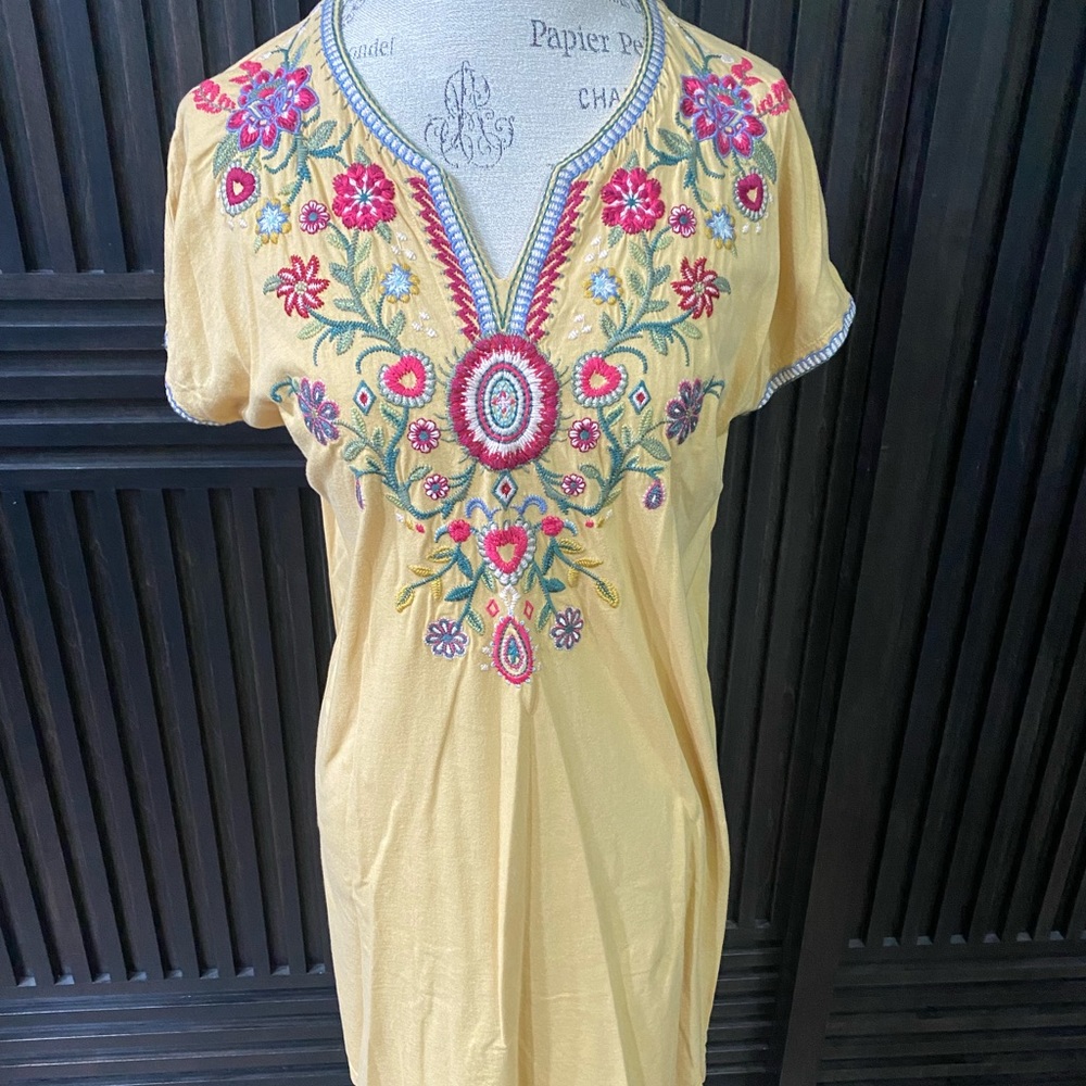 NWT XS Johnny Was embroidered tunic dress